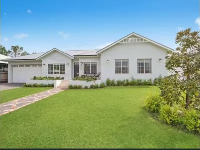 Charming 4 BR 8 Costigan Court, Mudgee House for rent Listed.