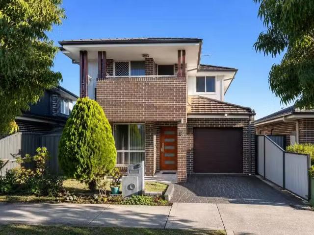 For Rent! 4 BR 8 Hemmie Road, EDMONDSON PARK House for rent L.