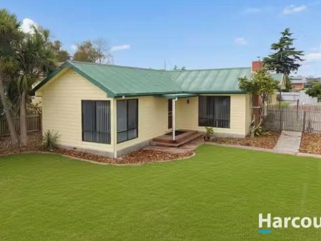 Cheap 4 BR 95 Percival Street, LATROBE, TAS 7307 House for R.