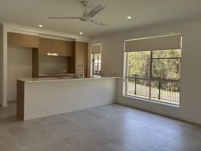For Rent! 4 BR 9 Wagtail Crescent, Gympie, QLD 4570