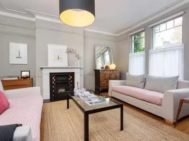 Just in! 4 BR Park Avenue South