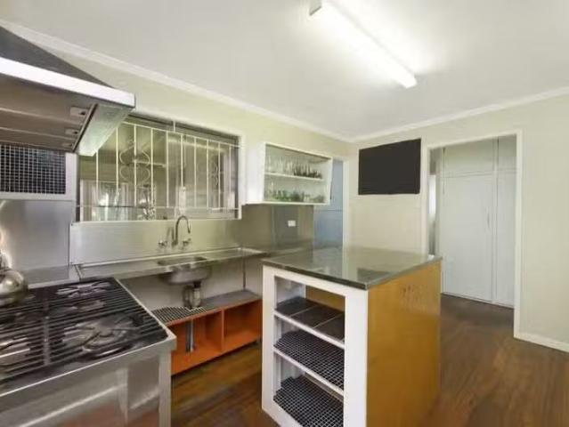 Nice 4 Brook Street, NUNDAH, QLD 4012 House for Rent