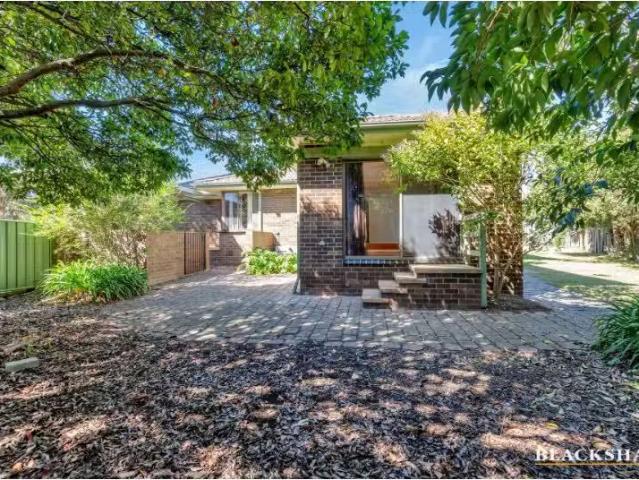 For Rent! 4 Dowthwaite Street, Fraser House for rent Listed b.