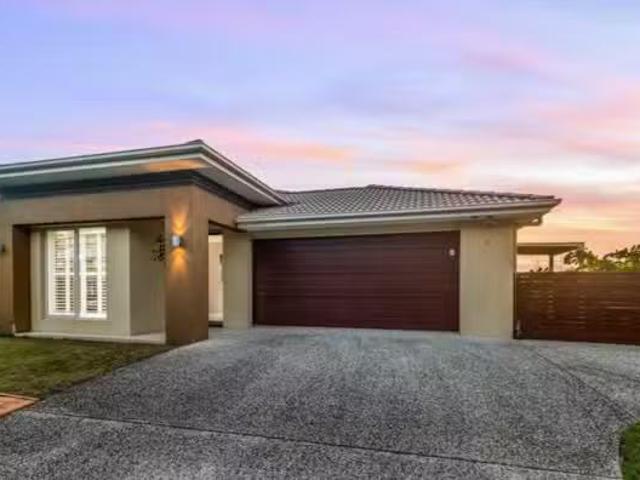 Just in! 4 Middle Creek Road, Little Mountain, QLD 4551
