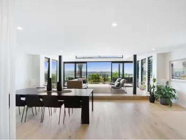 New 4 Tasman Street, Dee Why House for rent Listed by Ryan Wi.