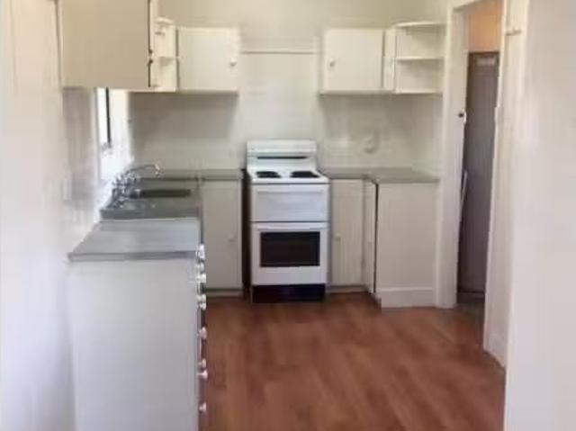Cheap 545 Armidale Road, TAMWORTH House for rent Listed by Le.