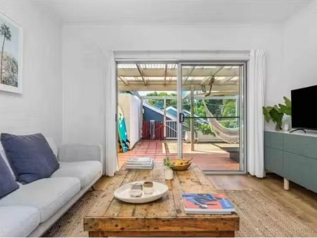 Cozy 5/49 Childe St, Byron Bay House for rent Listed by Shyne.