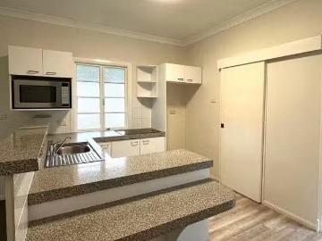 Rental! 54 Curtis Street, Manly, QLD 4179