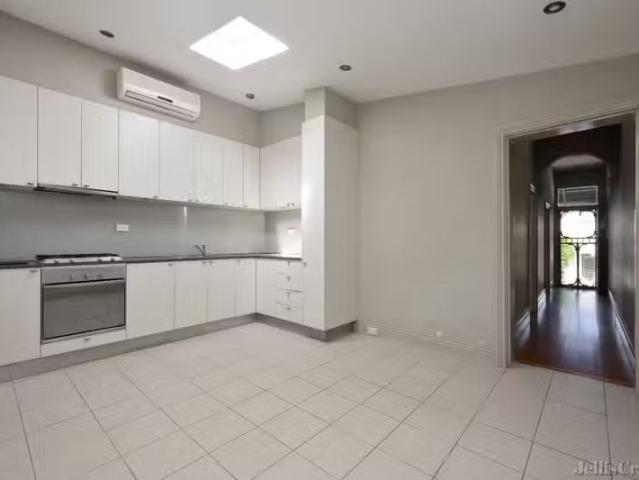 Cheap 54 Carlisle Street, Preston VIC 3072