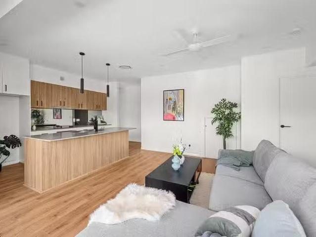 Just in! 5/56 Rawlinson Street, Murarrie, QLD 4172