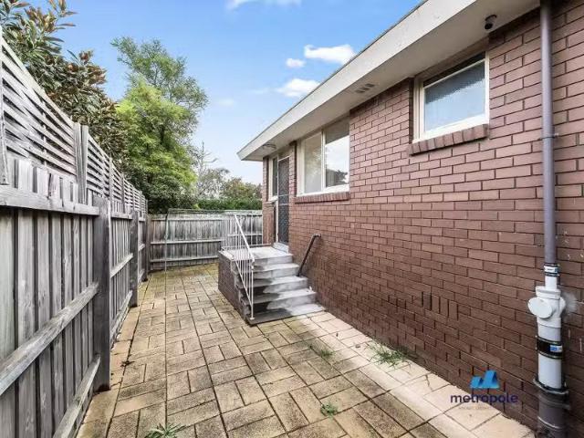Cozy 5/59 Glen Iris Road, Glen Iris VIC 3146