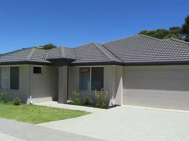 Cozy 5/5 Marsh Road, Mount Richon, WA 6112