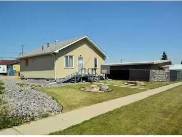 New 5614 2 Avenue, Edson, AB, T7E 1L8 commercial for lease.