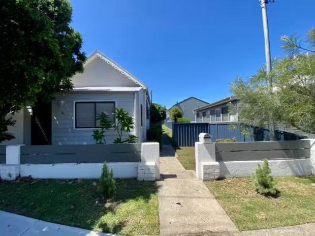Nice 56 Dunbar Street, Stockton Townhouse for rent Listed by.