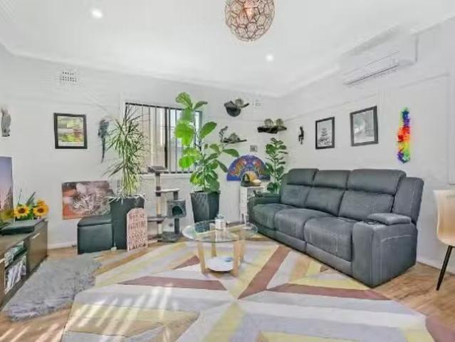 For Rent! 56 Hill End Road, Doonside, NSW 2767