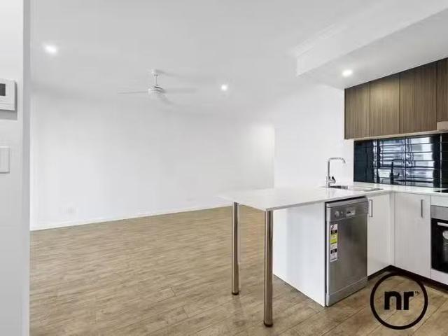 Cozy 57/25 29 Regent Street, Woolloongabba, QLD 4102