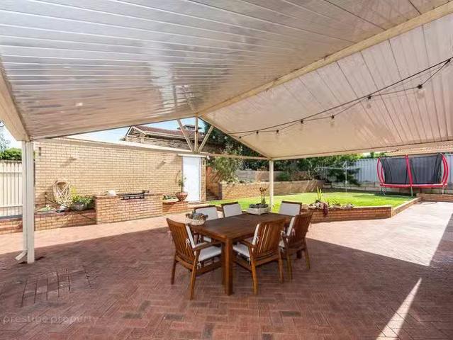 Cozy 57 Constellation Drive, Ocean Reef, WA 6027