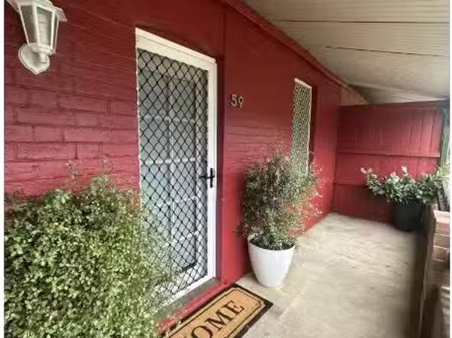 Unique 59 Seymour Street, BATHURST Townhouse for rent Listed.