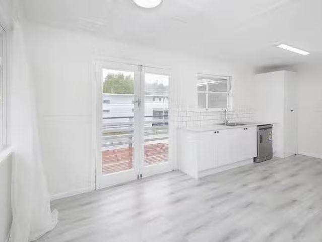For Rent! 501 Beenleigh Road, Sunnybank, QLD 4109