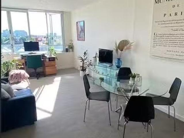 Nice 506/166 Wellington Parade, East Melbourne VIC 3002