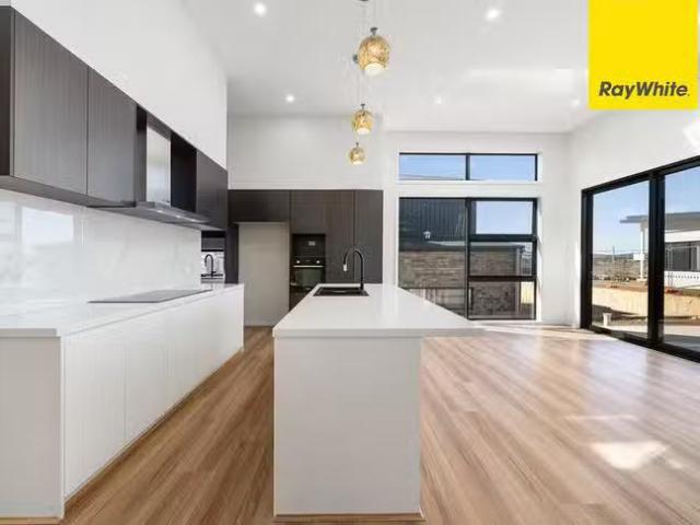 Deal! 50 Lex Watson Circuit, Denman Prospect, ACT 2611