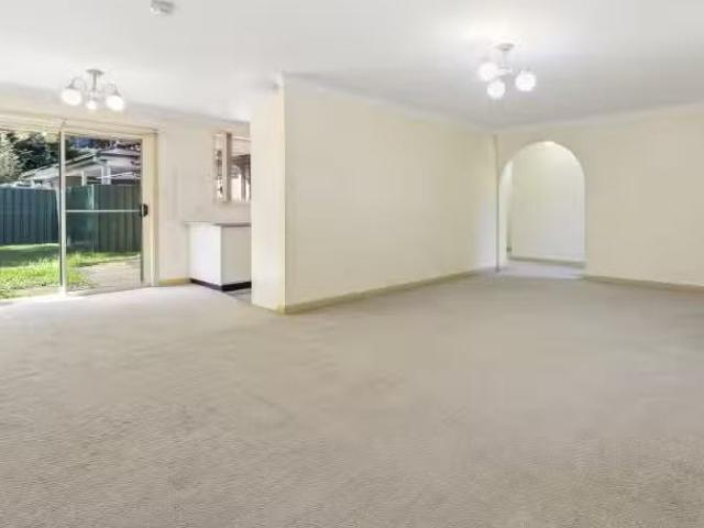 Charming 51a Coachwood Drive, Ourimbah House for rent Listed.