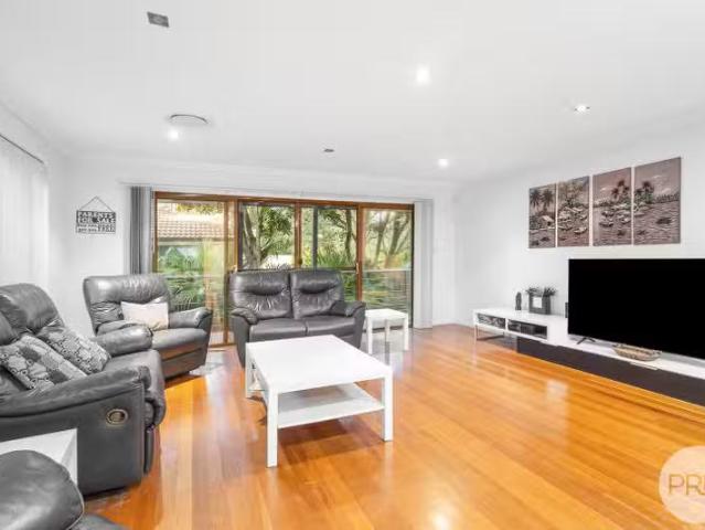 Charming 51a Government Road, Shoal Bay NSW 2315