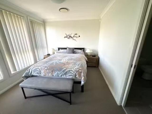Rental! 51B Wiseman Circuit, Ropes Crossing House for rent Li.