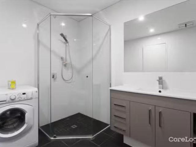 Rental! 52/110 Cambridge Street, WEST LEEDERVILLE Apartment fo.