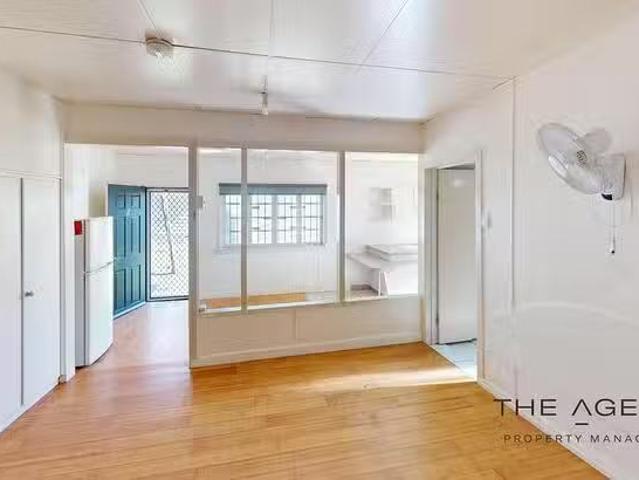For Rent! 5/246 William Street, Allenstown, QLD 4700