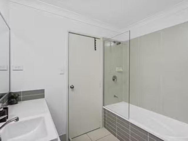 New 52 Falso Place, Doolandella, QLD 4077