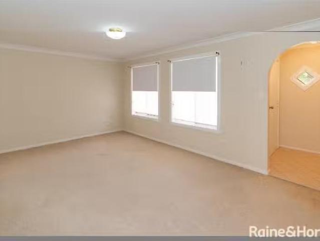 Deal! 5/37 Lamilla St, GLENFIELD PARK Apartment for rent List.