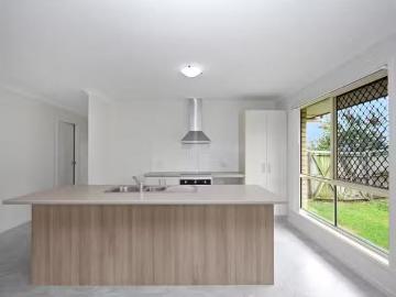 Just in! 53 Tawney Street, Lowood, QLD 4311