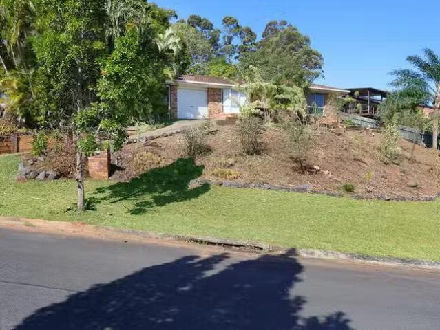 Rental! 5 Amethyst Court, Carrara, QLD 4211