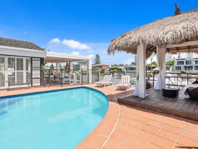 Cheap 5 Allambi Avenue, BROADBEACH WATERS, QLD 4218 House fo.