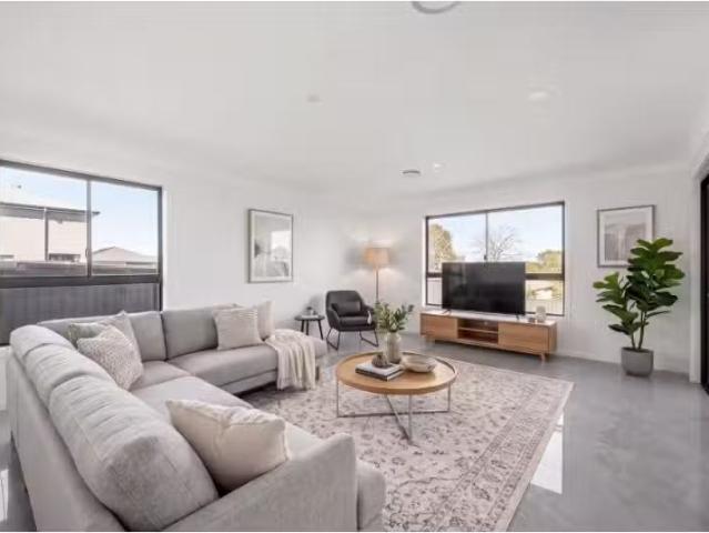 Unique 5 BR 11 Perera Street, Riverstone House for rent Liste.