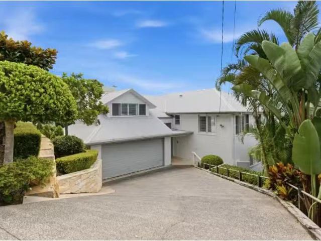 Rental! 5 BR 15 John Gray Close, Terrigal House for rent List.