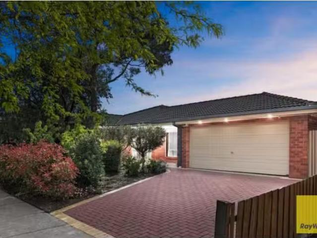 Cheap 5 BR 1 Anchorage Street, POINT COOK House for rent List.