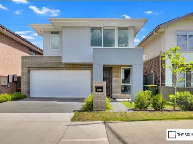 Just in! 5 BR 208 Abell Road, Marsden Park House for rent Lis.