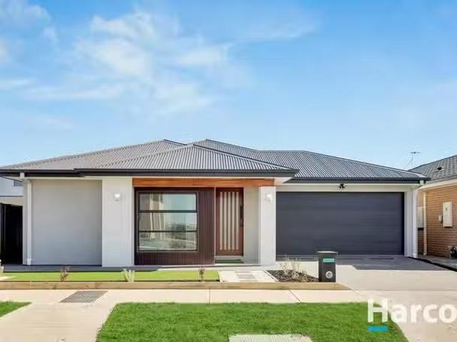 Cheap 5 BR 32 Somerford Drive, CLYDE NORTH, VIC 3978 House f.