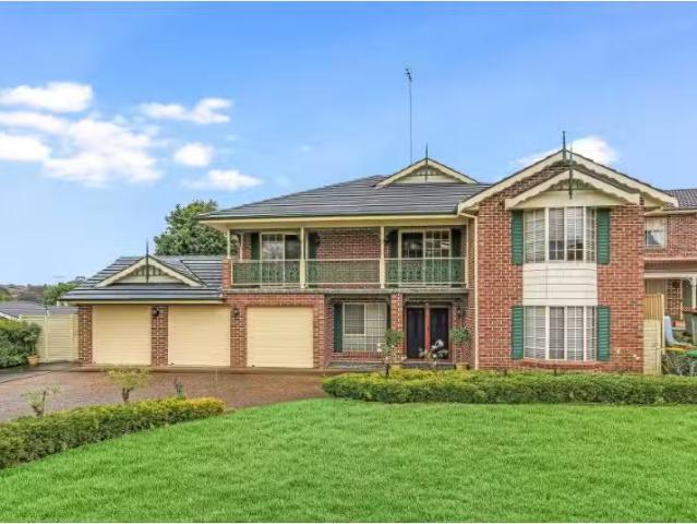 Rental! 5 BR 7 Toorak Court, Cherrybrook House for rent Liste.