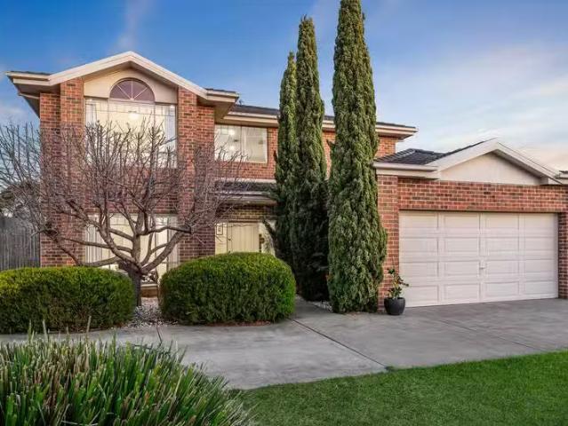 New 5 BR 48 Warranqite Crescent, HASTINGS, VIC 3915 House fo.