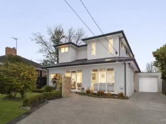Just in! 5 BR 51 Kerrimuir Street, Box Hill North VIC 3129 H.