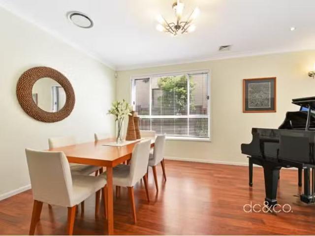 Charming 5 BR 70 Dudley Street, Lidcombe House for rent Liste.