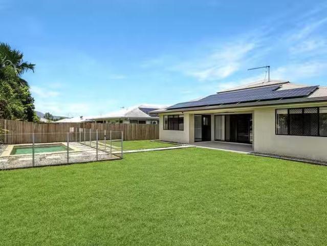 Deal! 5 BR 8 Mount Close, Edmonton, QLD 4869