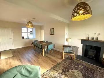 For Rent! 5 BR Corsock House