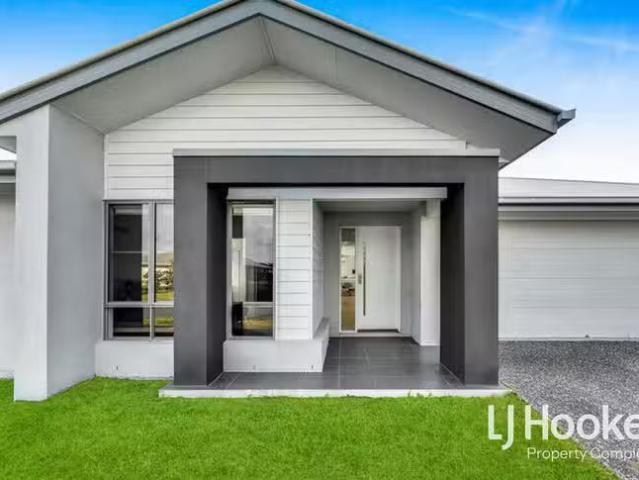 For Rent! 5 Dorado Street, Yarrabilba, QLD 4207