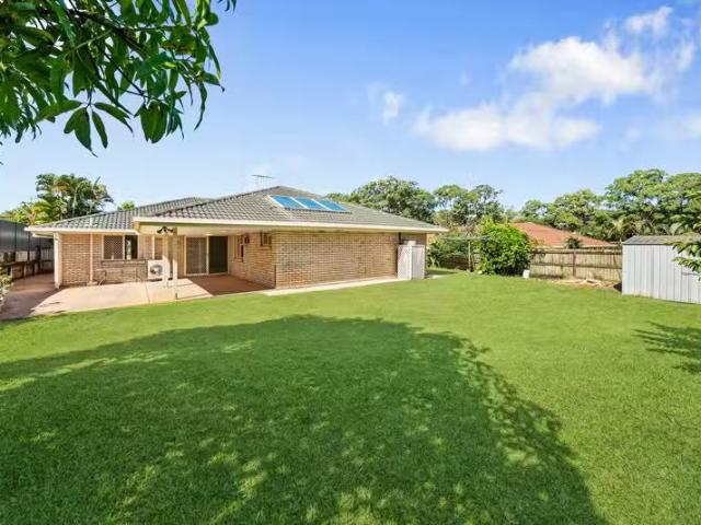 Charming 5 Kensington Place, Bridgeman Downs QLD 4035