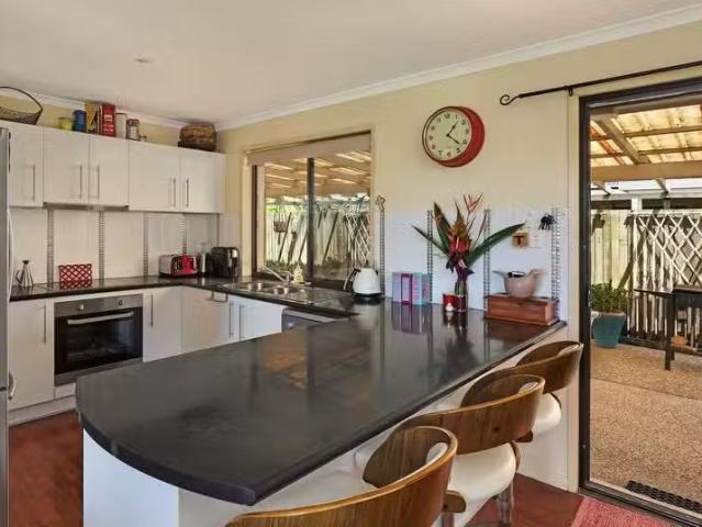Nice 5 Honeysuckle Drive, BOKARINA, QLD 4575 House for Rent