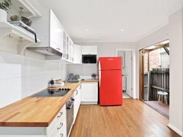 Charming 5 Lambert Street, Erskineville NSW 2043